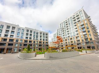 8 Beverley Glen Blvd #C202, Vaughan, ON L4J 0L5