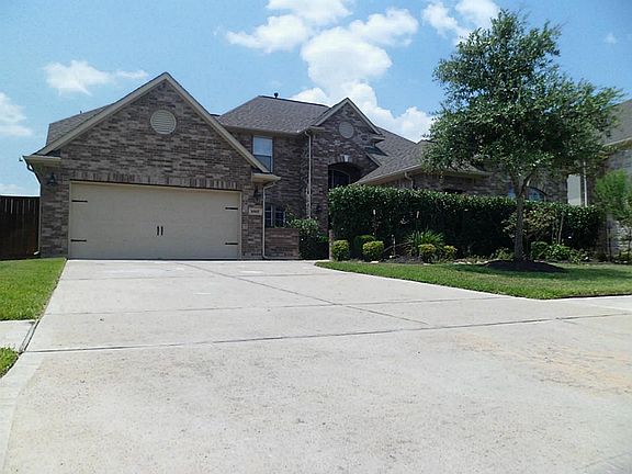 2nd image of 10927 Menaggio Ct