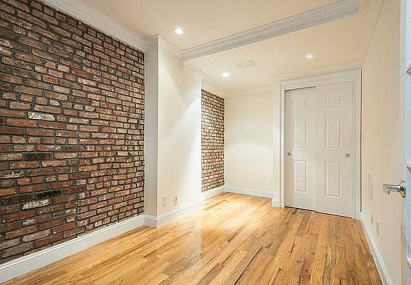 4th image of 227 E 89th St #2A