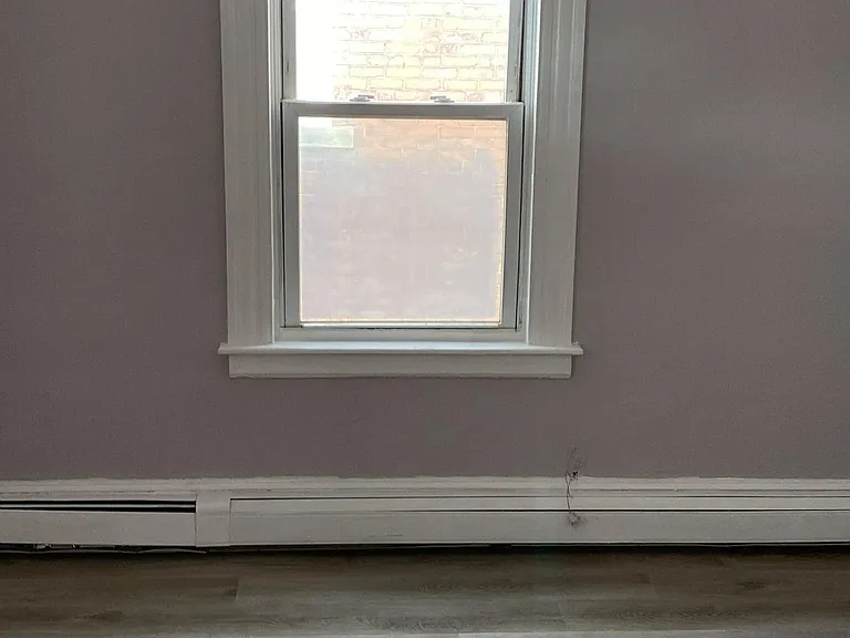 487 New Britain Ave #1 — Photo 4