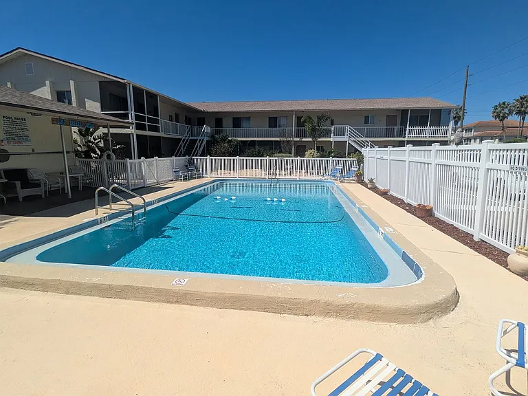 360 Base Ave E #424 — Photo 12