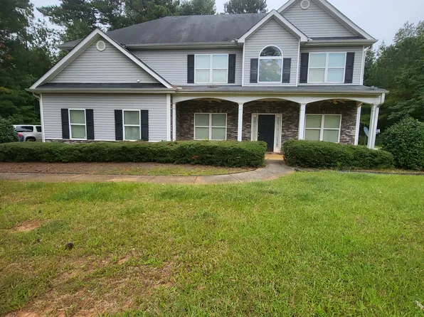 316 Yorkshire Trce, Hampton, GA 30228