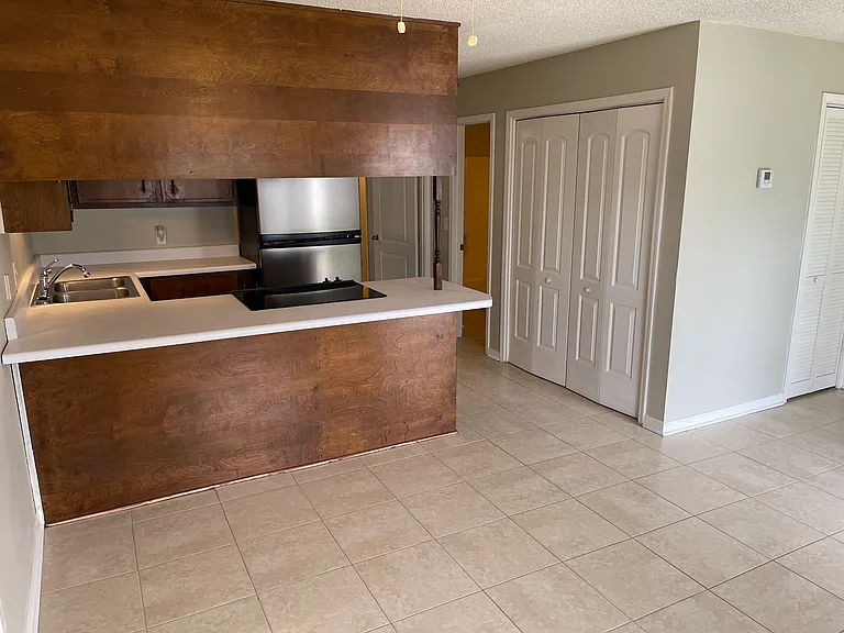 3386 Barrancas Ave #6 — Photo 2