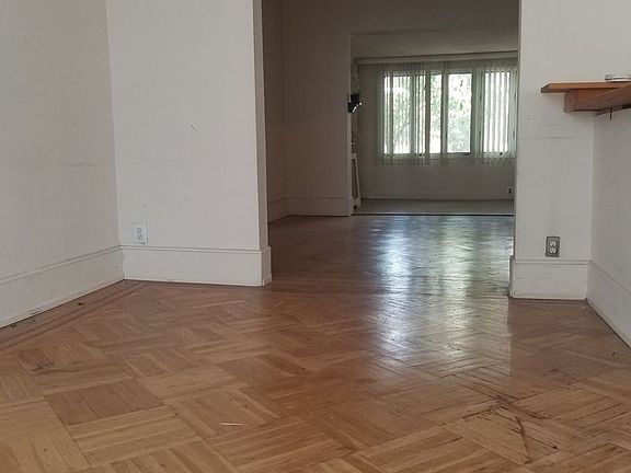 2nd image of 2124 45th St