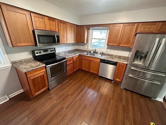 4th image of 1414 Orchard Dr