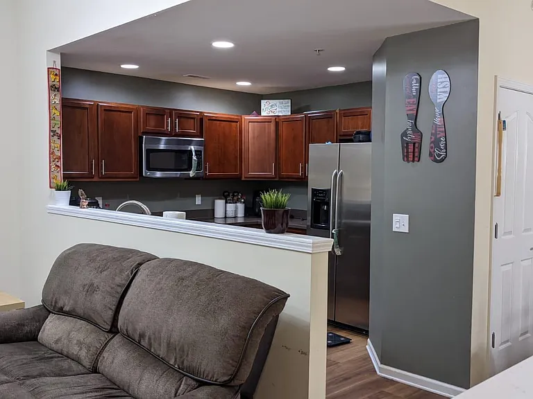 28001 Hopkins Dr — Photo 6