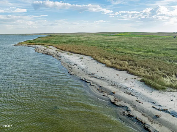 2519 Praire Song Rd, Dawson, ND 58428