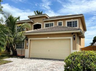 9032 SW 208th Ter, Cutler Bay, FL 33189