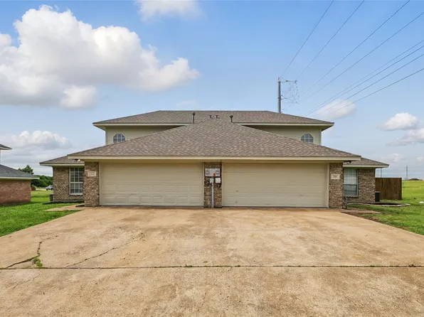 312 California Dr, Red Oak, TX 75154
