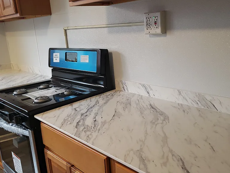 827 Walnut St #1 — Photo 2