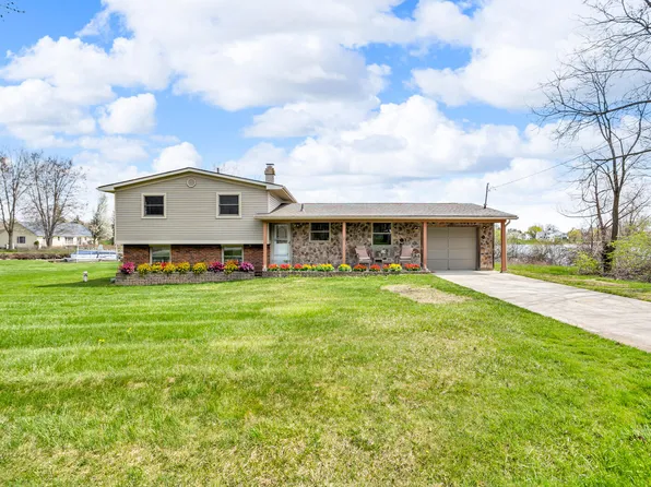 9315 Kingsley Dr, Onsted, MI 49265