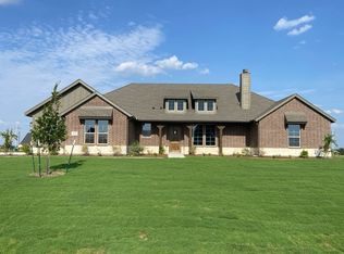 118 Sunny Side Dr, Valley View, TX 76272