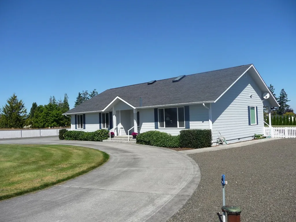 172 Williamson Rd photo 1