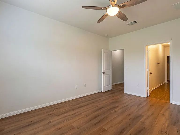 3304 Ortman Dr — Photo 8