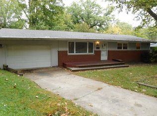 4511 N Independence Ave, Peoria, IL 61614