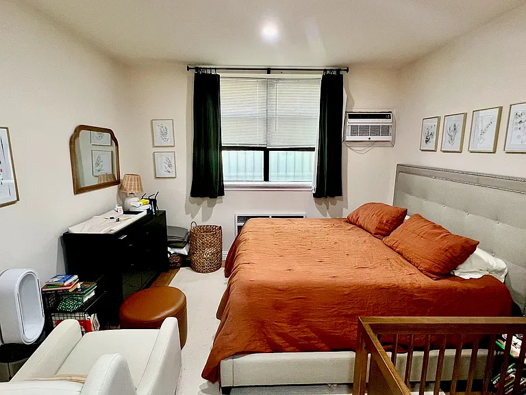 16 W 75th St #1A — Photo 10