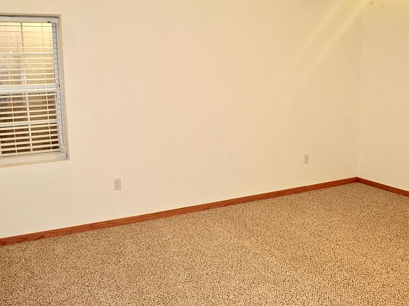 5th image of 1301 E 28th Ave