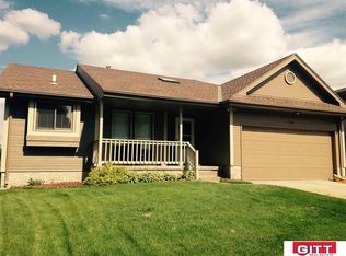 5207 N 126th St, Omaha, NE 68164