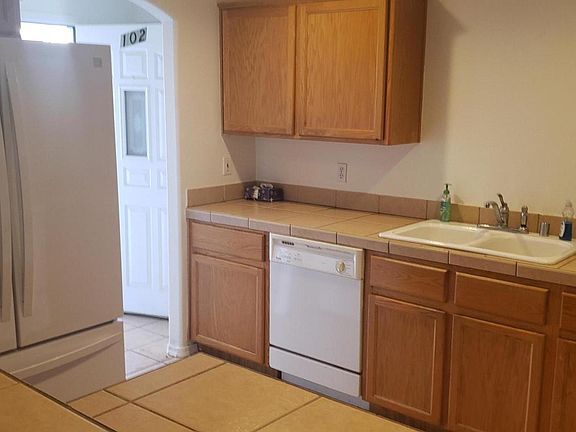 3rd image of 3175 Arapaho Dr Unit 102