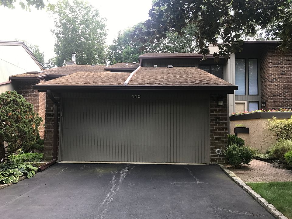 1st image of 110 Estate Dr #110