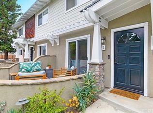 2550 Elden Ave APT D, Costa Mesa, CA 92627