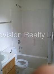 3rd image of 4725 Hibiscus Ave
