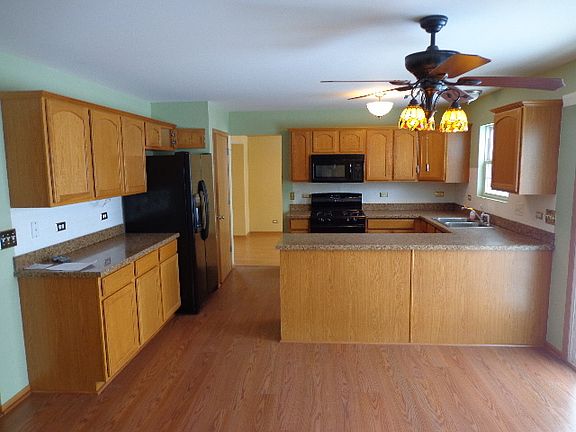 5th image of 1144 Mackenzie Dr