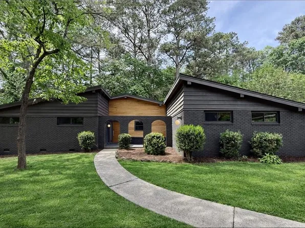 2784 Smithsonia Way, Tucker, GA 30084