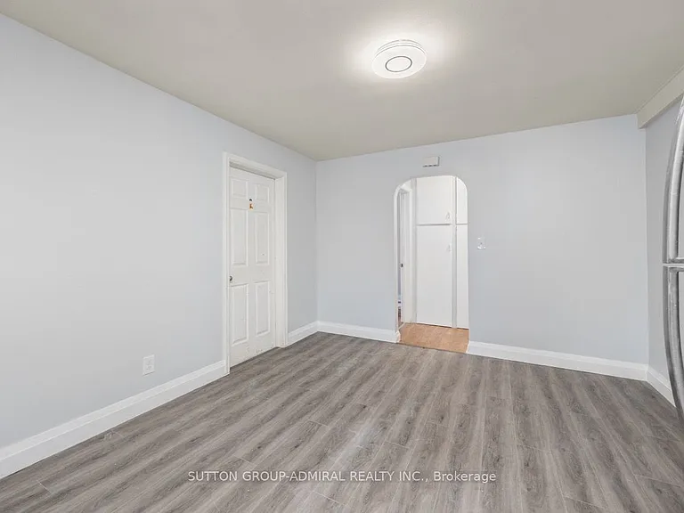 227 Regent St #6 — Photo 6