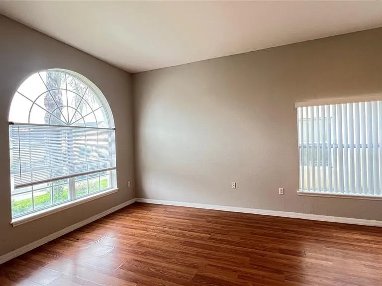 143 Vizcay Way — Photo 5