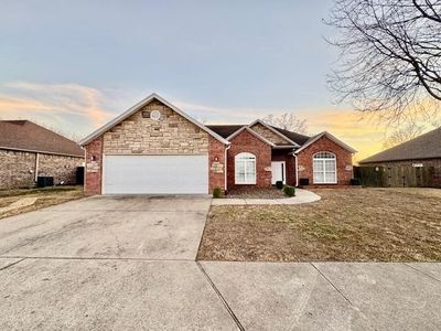 1203 SW Willow Bend Ave, Bentonville, AR, 72713