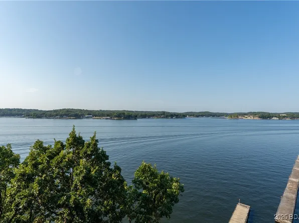 320 Regatta Bay Cir #4C, Lake Ozark, MO 65049