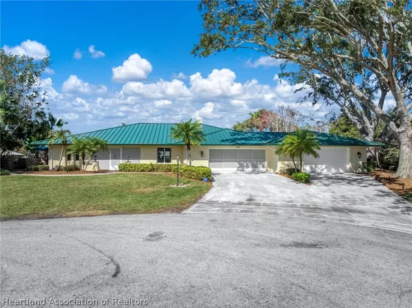 144 Lemon Rd NE, Lake Placid, FL 33852