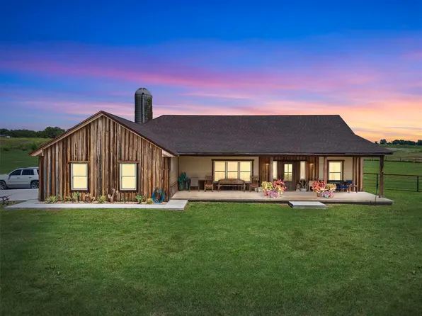 646 Adams Rd, Ponca City, OK 74604