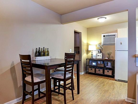 Use of space for dining shown here. Photos of similar units.