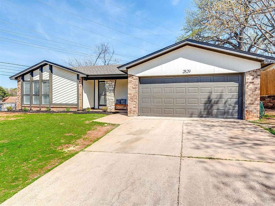 2nd image of 2829 Cummings Dr