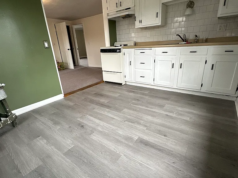 34 Ellis Ave #2 — Photo 6