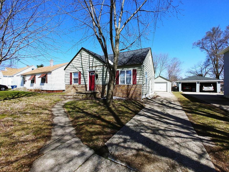 1st image of 103 Wesley St SE