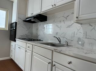 2050 Latham St APT 21, Mountain View, CA 94040