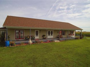 16 N Main St, Carrollton, IL 62016