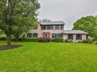 7590 Live Oak Dr, West Chester, OH 45069