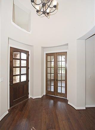 4th image of 8816 Fescue Ln