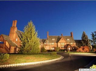 80 Oakes Rd, Little Silver, NJ 07739