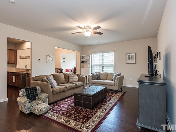 5th image of 215 Lynchwick Ln