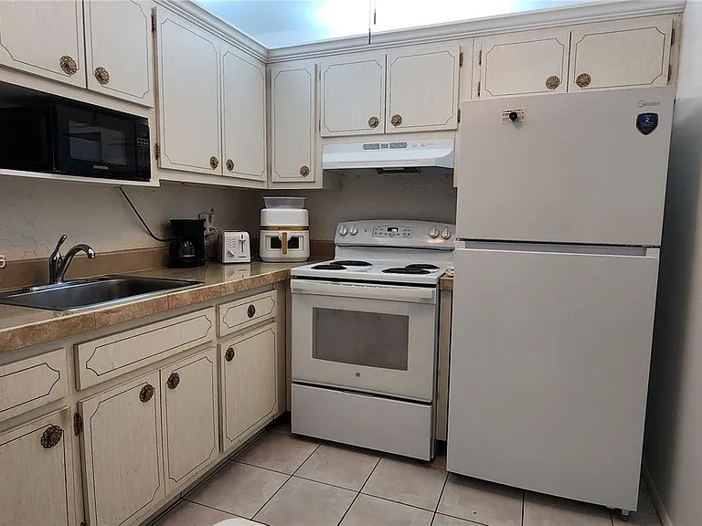 3061 NW 47th Ter #132C — Photo 22