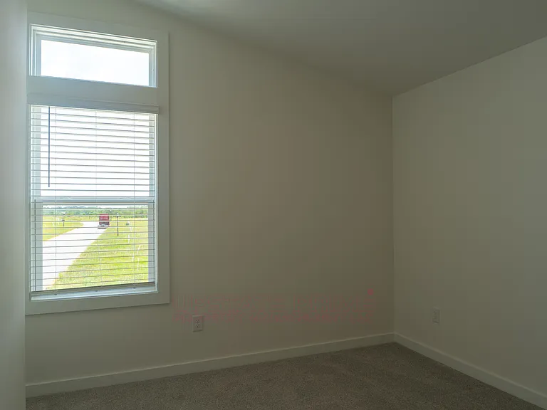 1443 Darrowby Way — Photo 30