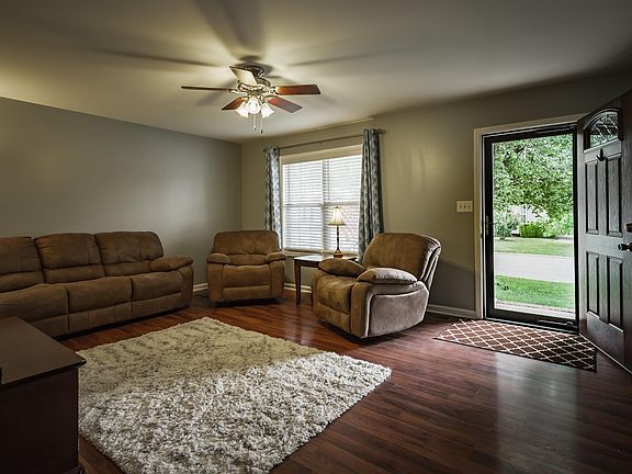 4th image of 213 Grassmire Dr