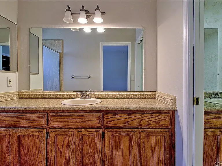 857 Victorian Park Dr — Photo 13