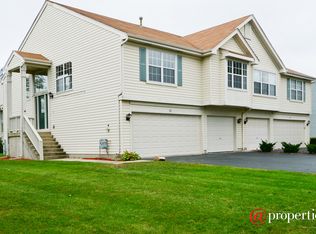 96 Seton Creek Dr, Oswego, IL 60543