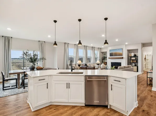 4594 Percheron Blvd, Chaska, MN 55318